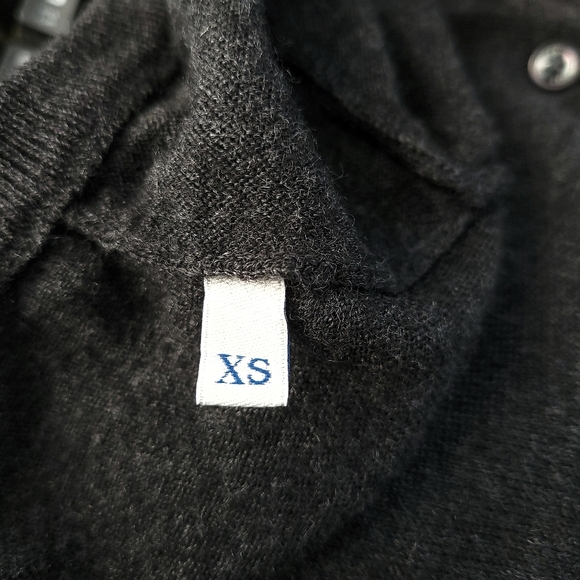 Moncler Minimilist Wool Button Cardigan Sweater Top - Picture 5 of 9